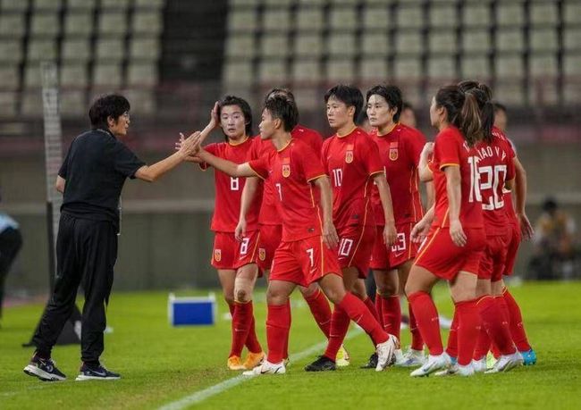 清军大营的女囚